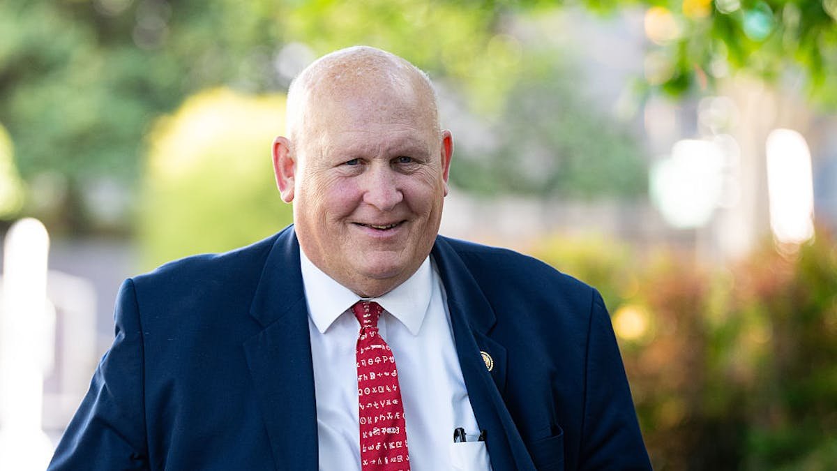 Republican Agricultural Amnesty Bill Sparks Fierce Backlash from Conservative Immigration Hawks