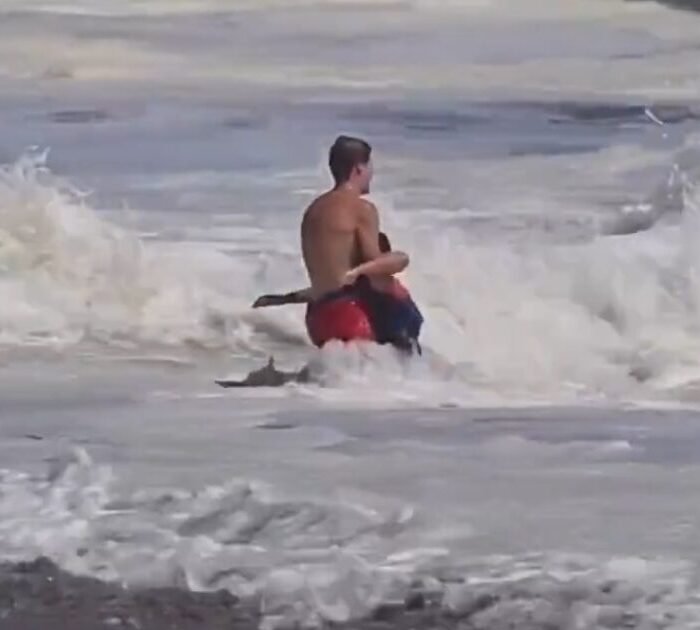 Trump to Honor Teenage Lifeguard Who Rescued Boy from Dangerous Surf with White House Ceremony