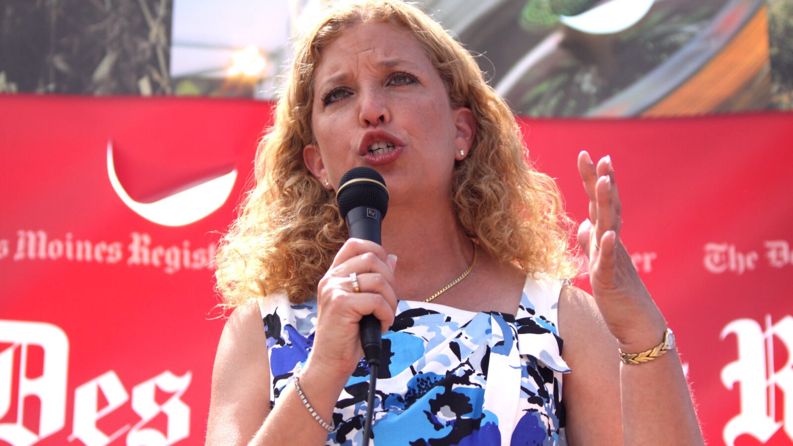 Wasserman Schultz's District Switch Fuels Charges of Racial Hypocrisy