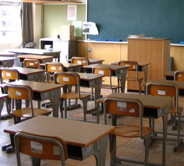 Teacher Breaks Down Over Seniors Who Can't Write a Single Sentence — Union Boss's Book Deal Draws Fire