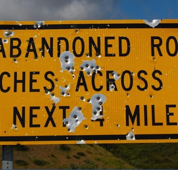 Colorado's New Gun Law Sparks Chaos: Sheriffs, Vendors Left in the Dark
