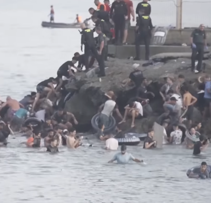 Federalist Columnist Draws Parallels Between Ceuta Migration Crisis and Fall of Constantinople
