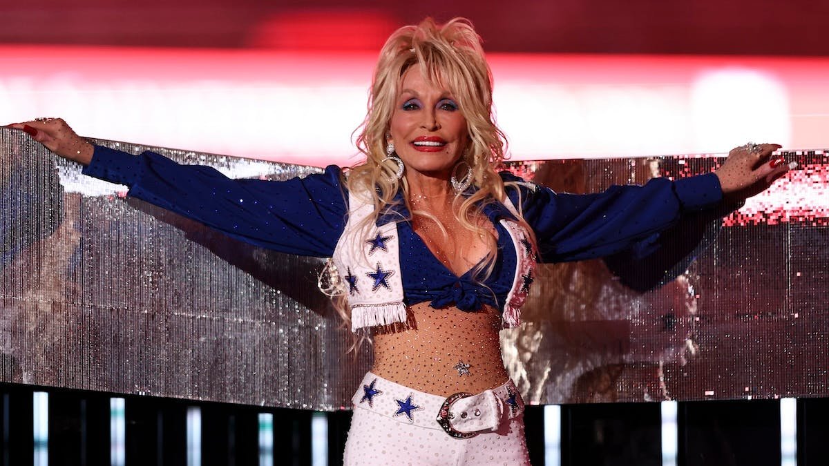 Dolly Parton's 2023 Thanksgiving Halftime Show Was Pure Magic—Watch It Again