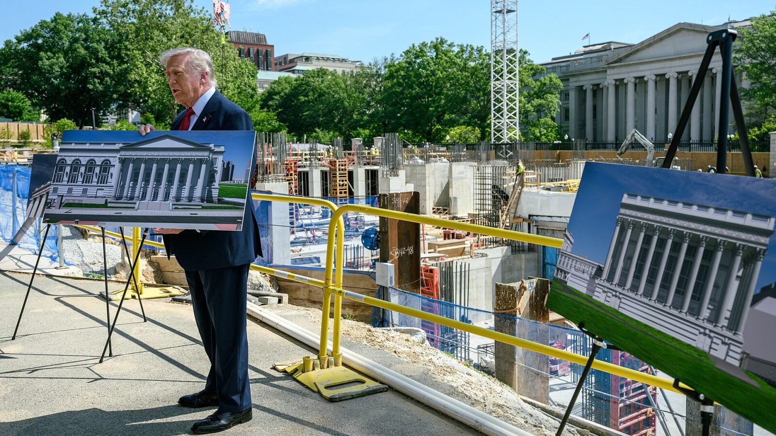 Supreme Court Pauses Court Blockade on Trump's White House Ballroom Construction