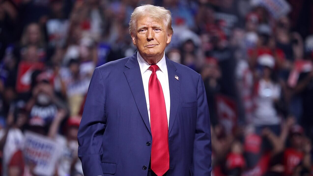 Man Arrested with Loaded Gun Near Trump Golf Course Days Before Presidential Visit