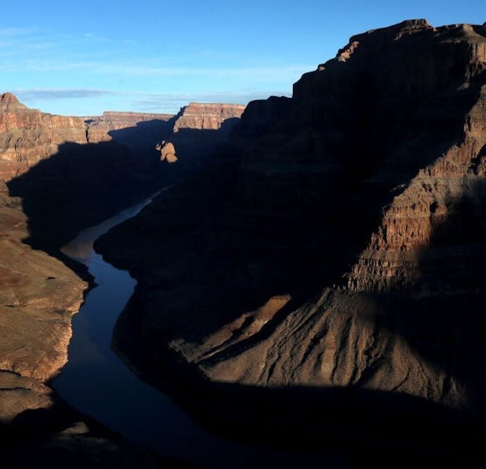 Flash Flood in Grand Canyon: 15 Hikers Missing, 1 Dead
