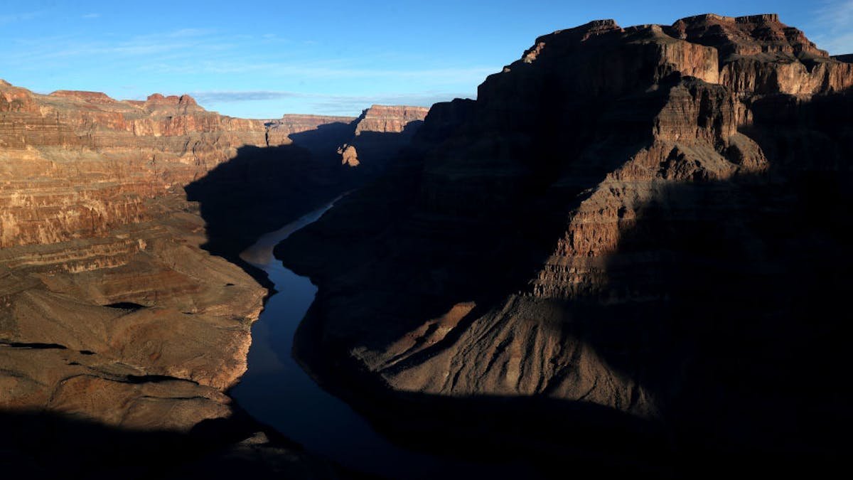 Flash Flood in Grand Canyon: 15 Hikers Missing, 1 Dead