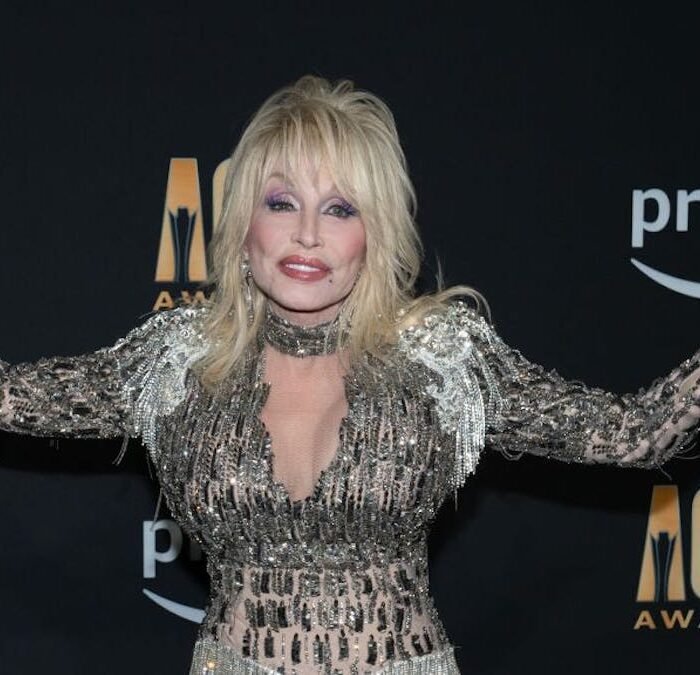 Dolly Parton's Tombstone Joke: 'It Costs a Lot of Money to Look This Cheap'