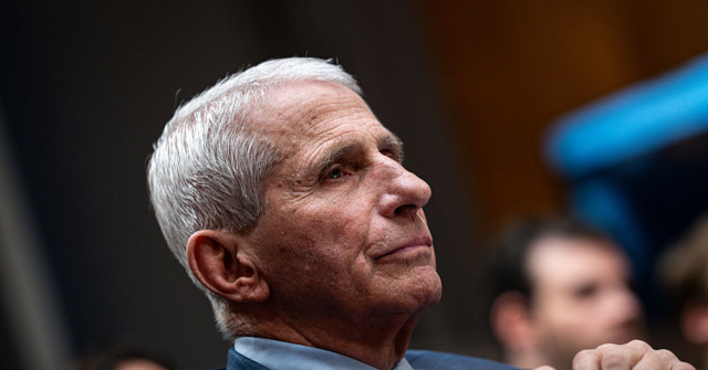 Fauci Email Shows He 'Cannot Ignore' FDA Official's Vaccine Reaction Reports