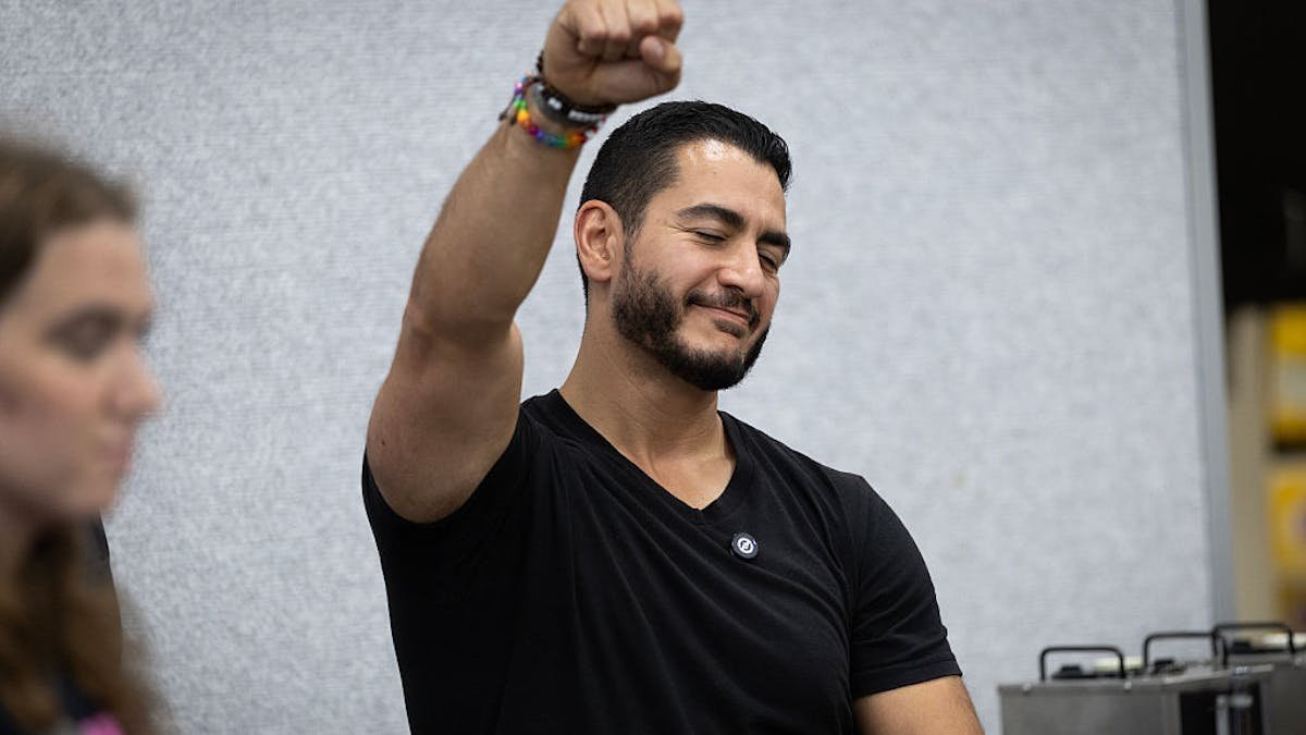 El-Sayed's 'Red-Green' Alliance Alarm: Michigan Senate Hopeful Draws Lenin-Islamist Comparisons