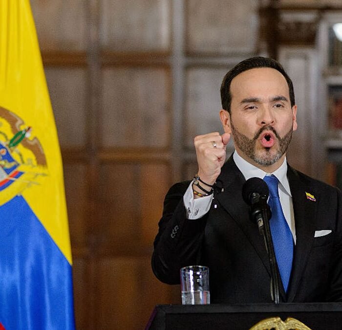 Colombia’s New Conservative President Announces Mass Deportations