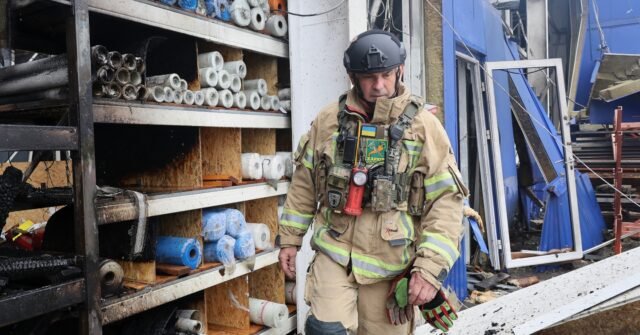 Ukrainian Supermarket Shelves Bare as Russia Intensifies Drone Attacks on Supply Chains
