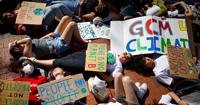 Poll Shows Climate Change Ranks 14th Among Voter Concerns, Breitbart Says