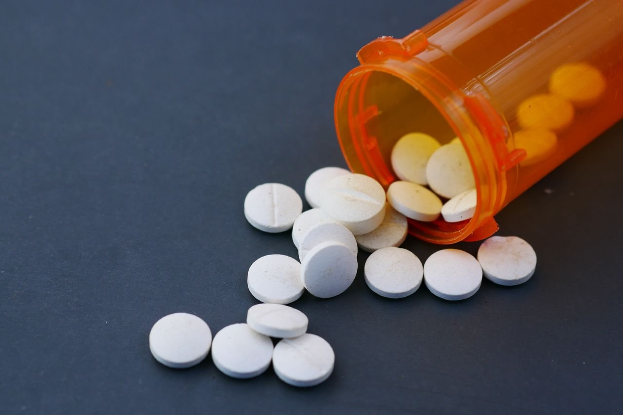 CBO Admits Medicare Drug Pricing Estimates Were Way Off—But Dems Call GOP Oversight 'Cuts'