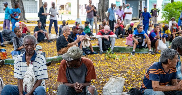 Cuba's Demographic Collapse Deepens: 2025 Deaths Double Births