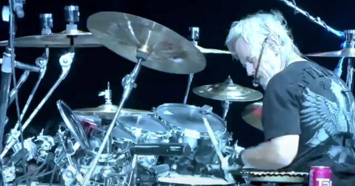 ZZ Top Drummer Frank Beard Dies at 77, Band Cancels Shows
