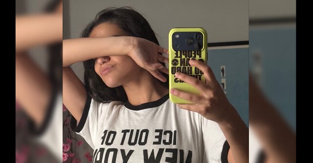 Rachel Zegler Wears 'ICE Out of NYC' Shirt Amid Snow White Backlash