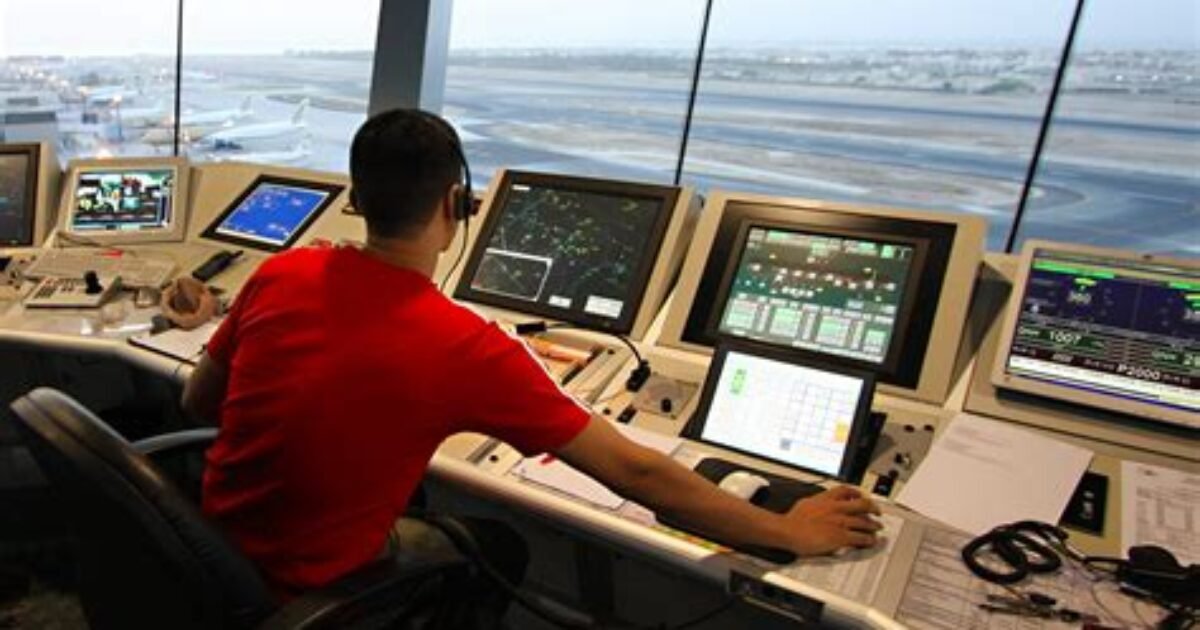 FAA Grounds Flights at JFK and LaGuardia After Fiber Cable Break, Hours Before Trump's NYC Trip