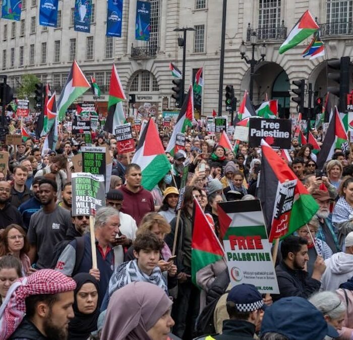 UK Anti-Israel Boycott Draws Threat of Florida Trade War