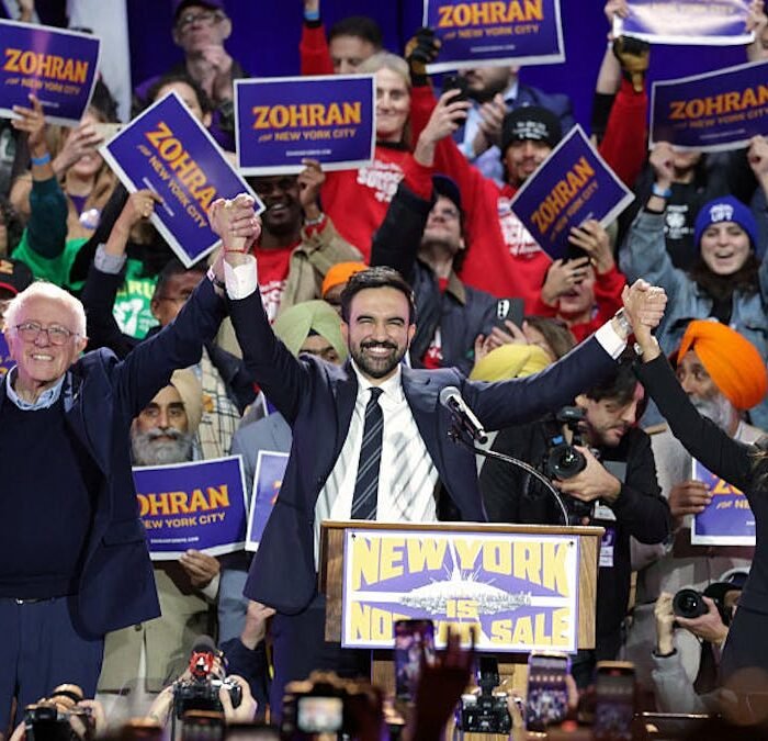 White House Slams Dems After Near-Unanimous Vote Against Denouncing Socialism