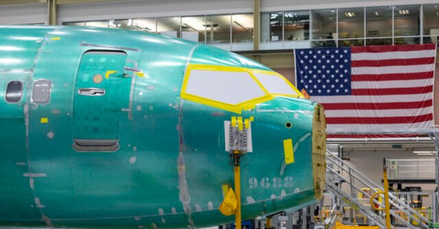 U.S. Factory Output Falls for First Time in 2026 as Autos and Aerospace Drag Down Manufacturing