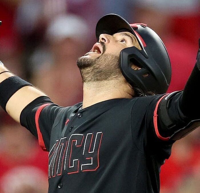 Reds' Eugenio Suarez Gets 'God Bless the USA' Walk-Up Song After Becoming US Citizen — Then Hits HR