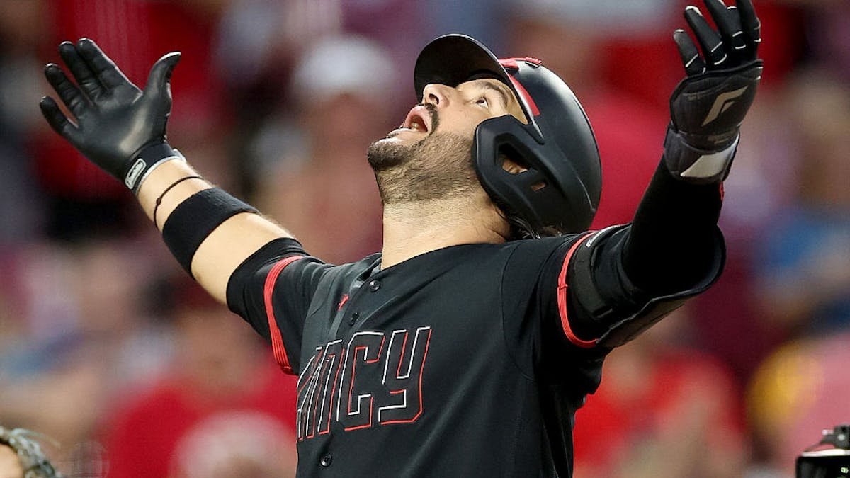 Reds' Eugenio Suarez Gets 'God Bless the USA' Walk-Up Song After Becoming US Citizen — Then Hits HR