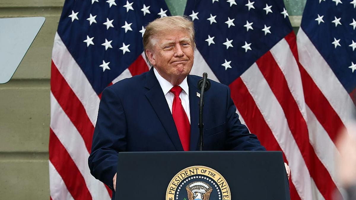 Trump's $5,000 Dividend Would Be a 'Down Payment' on a Permanent Entitlement State, Conservative Analyst Warns