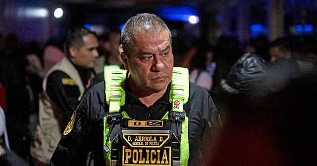 Peru's Police Chief Resigns Amid Homicide Surge and Crime Crisis