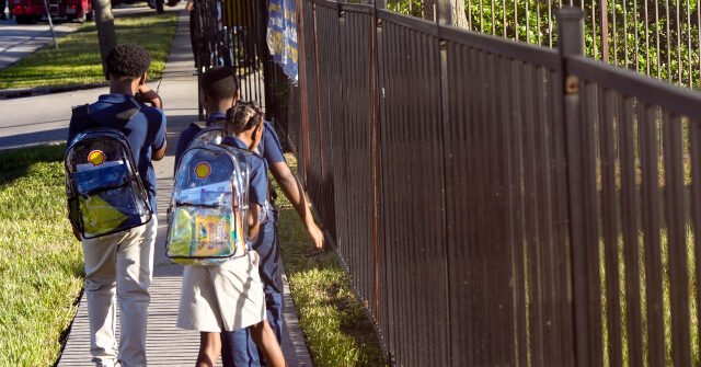 Houston Schools Lose 21,000 Hispanic Students as Enrollment Drop Saves Texas $190M