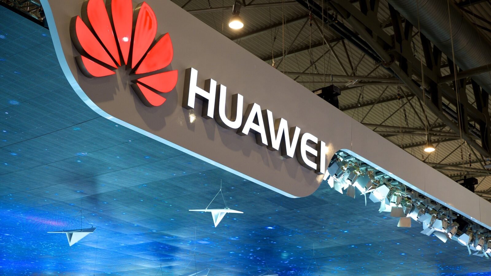 Huawei Trial Opens in Brooklyn as DOJ Alleges Two Decades of Theft and Lies