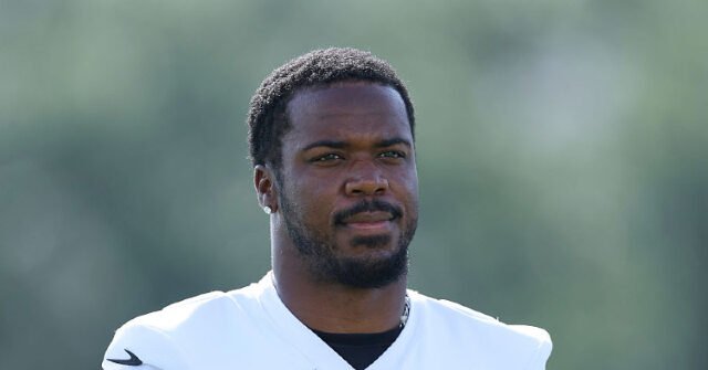 Texans' Azeez Al-Shaair Fined $11,492 for 'Hind Rajab' Eye Black Tribute