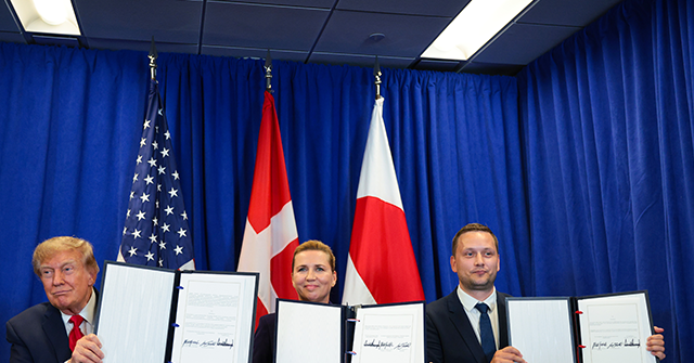 US Wins Permanent Greenland Foothold in New Pact as Bond Yields Hit 5.2% and Economy Booms