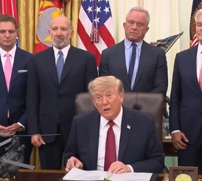Trump Announces 26 Drugmakers Will Offer Medicaid Favored Nation Pricing