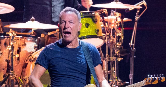 Bruce Springsteen Urges Democrats to Make Trump's Final Two Years 'The Most Miserable Years of His Life'