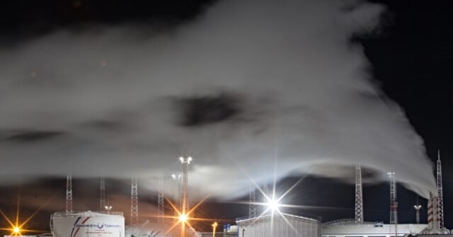 Ukraine Claims Drone Strike 3,300 km Inside Russia, Hits Arctic Gas Hub of Novy Urengoy