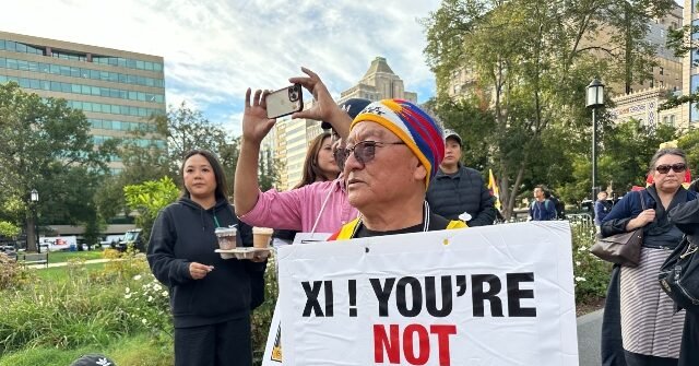 Protesters Descend on D.C. as Xi Jinping Arrives for U.S. Visit — Tibetan Activists Reportedly Attacked by Counter-Demonstrators