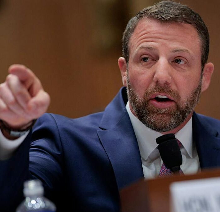 Tapper Presses Mullin on ICE Shooting; Mullin Counters With 258 Murder Suspects
