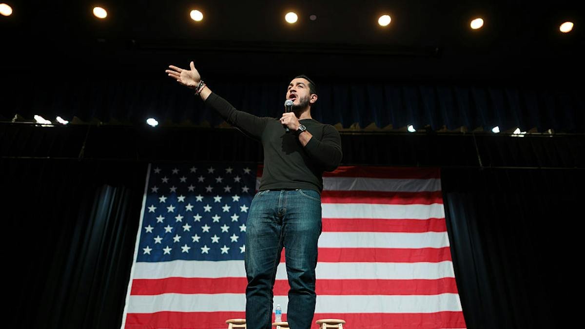 Daily Wire Columnist Accuses Abdul El-Sayed's New 'Prayer' Ad of Masking Muslim Brotherhood Questions