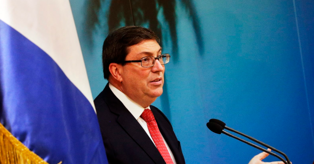 Cuban Diplomat Expelled for Assaulting U.S. Official Gets Hero's Welcome in Havana