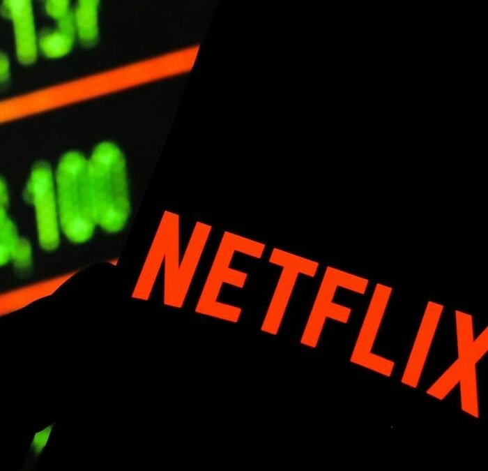 Netflix Slashes 1,000 Jobs as Streaming Wars Intensify