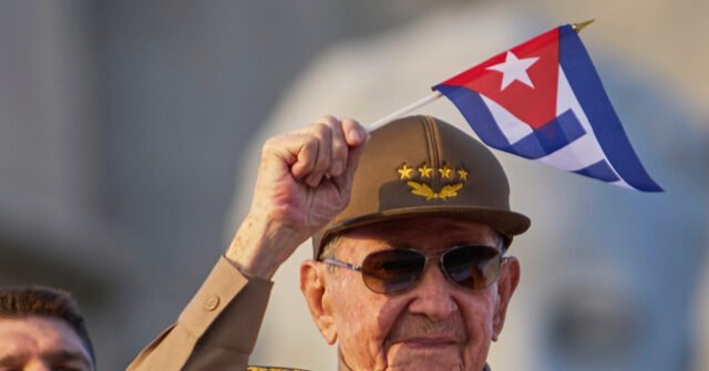 Venezuela's Ruling Socialists Condemn Florida Arrest Warrant for Raúl Castro — But Party Leaders Stay Silent